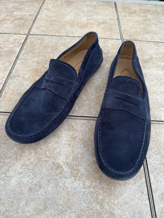 Tod\'s Gommino Navy Suede Driving Loafers main image 13